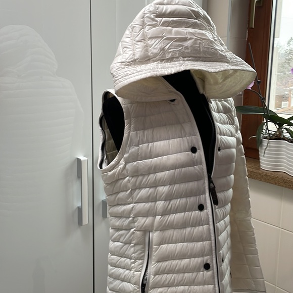 New!!! 2 in 1 Rudsak Lightweight Down Jacket& Vest.Removable Sleeves & Hood - Picture 4 of 14